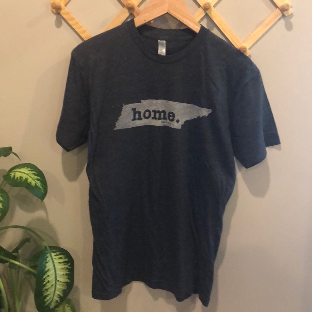 Tennessee home t. Medium. Tee shirt